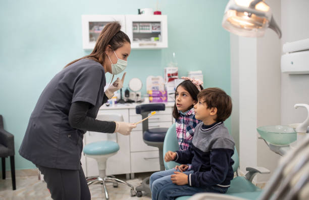 Professional  Holistic Dental Services in Florida Gulf Coast University, FL